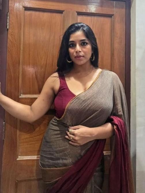 Independent Call Girl Service in Daryaganj Delhi